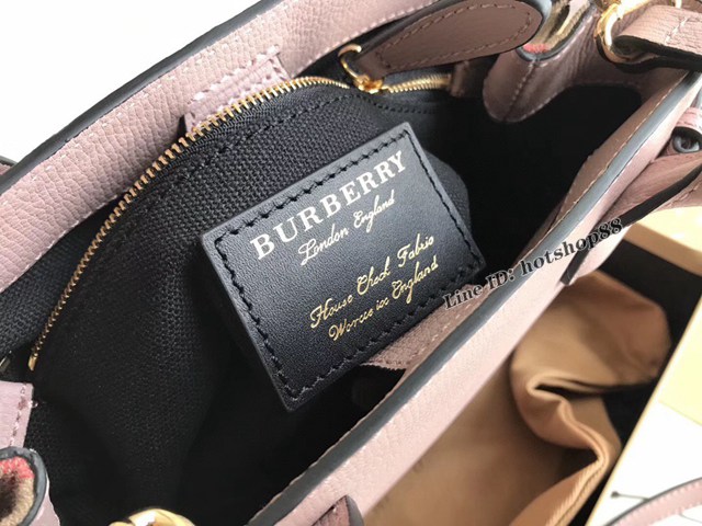 Burberry專櫃新款小號粉色托特包 巴寶莉粒面小牛皮手提女包 yxb1171